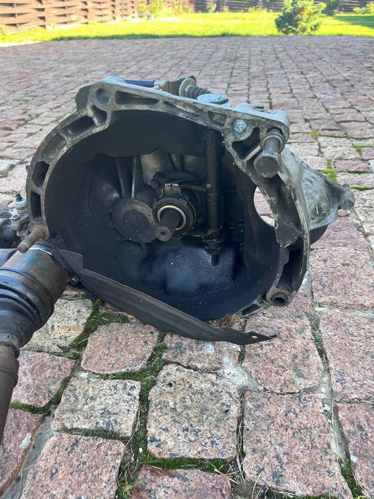 Коробка передач четырёхступенчатая на ВАЗ 2108, 09, 99, 13, 14,15 118