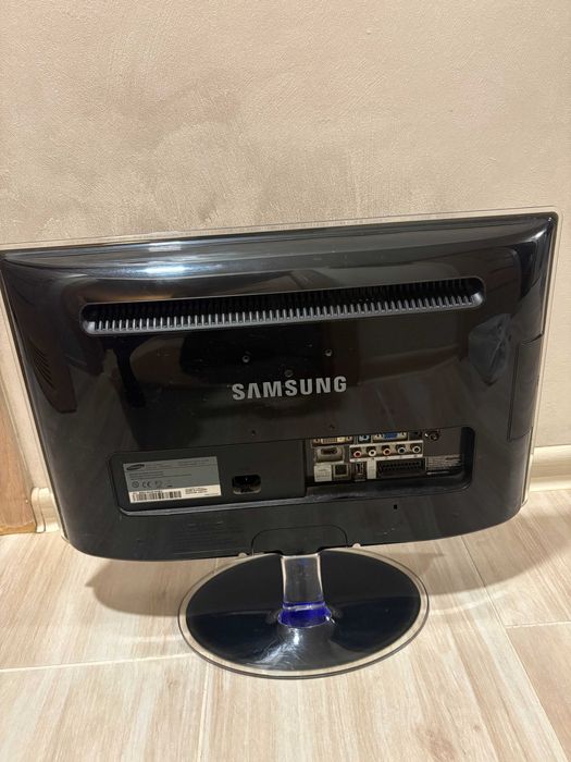 Sprzedam komputer i5 7400, GTX GeForce 1060 6gb, 8gb RAM