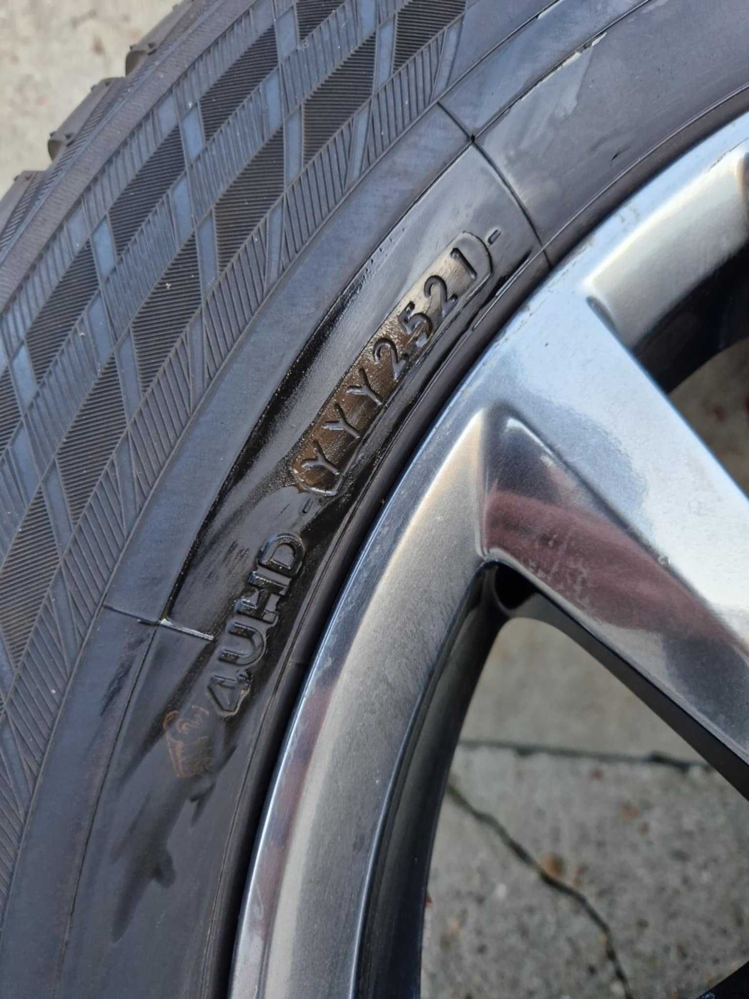Oryginalne Koła zimowe Lexus NX300h Opony Yokohama + czujniki JAK NOWE