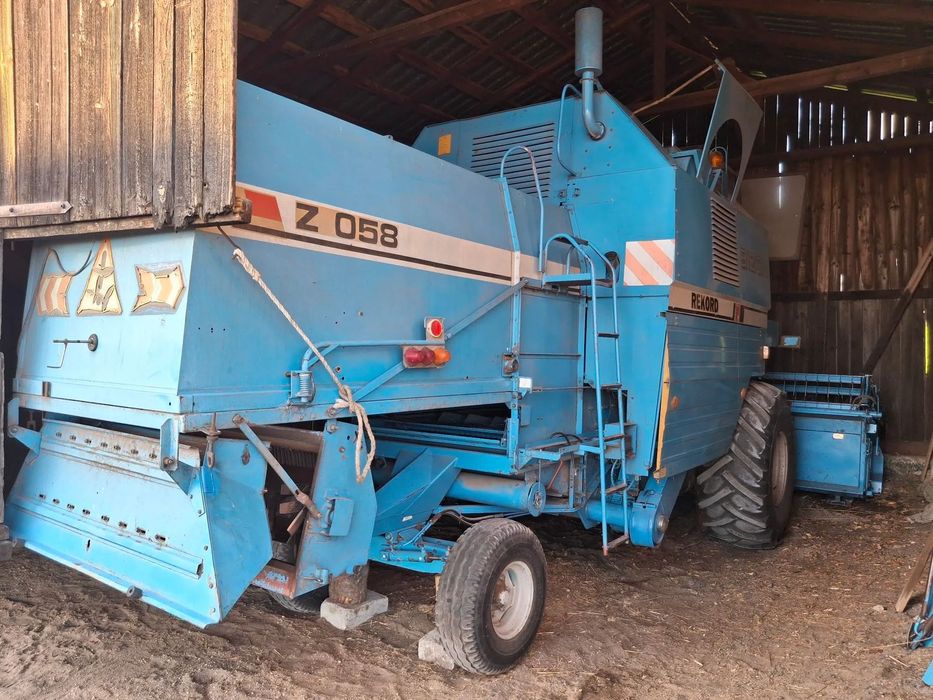 Bizon Z 058  Kombajn zbożowy