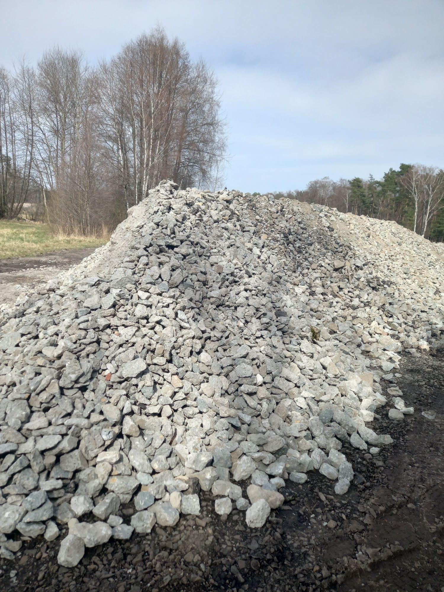 Przekrusz betonowy kamien pod kostke i na wjazd utwardzanie