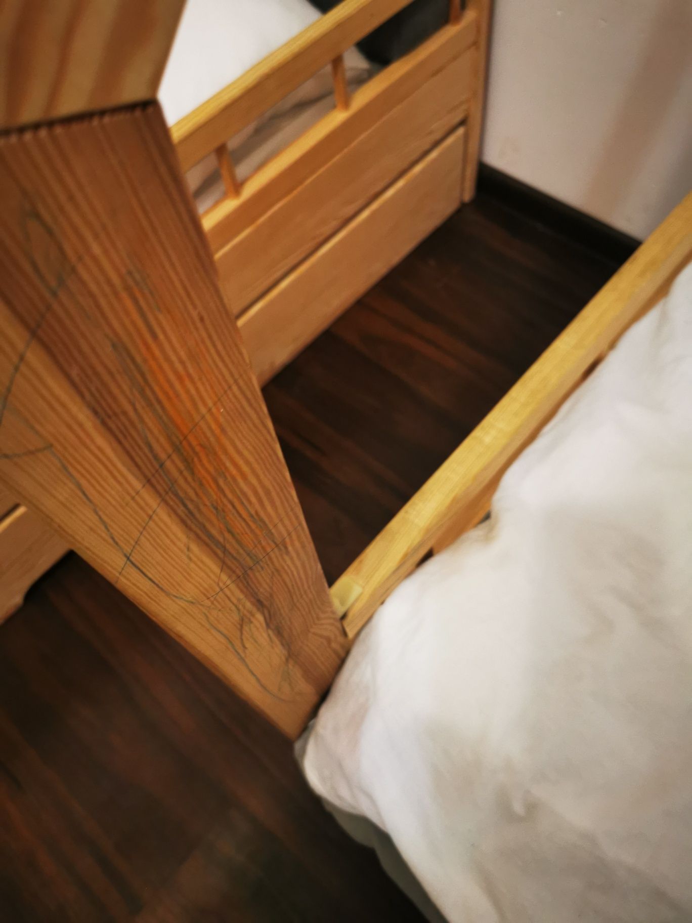 Łóżko DOMEK z materacem 180x80
