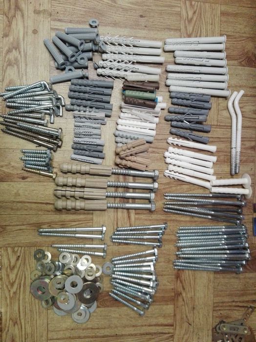 Kołki rozporowe komplet