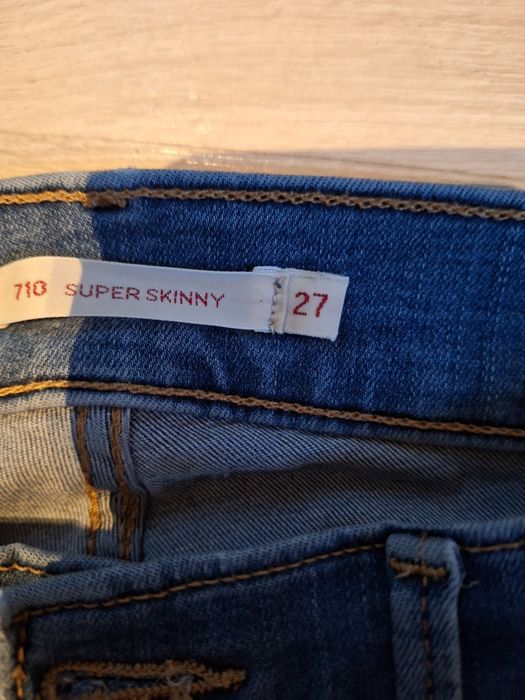 Jeansy Damskie LEVIS W27L30