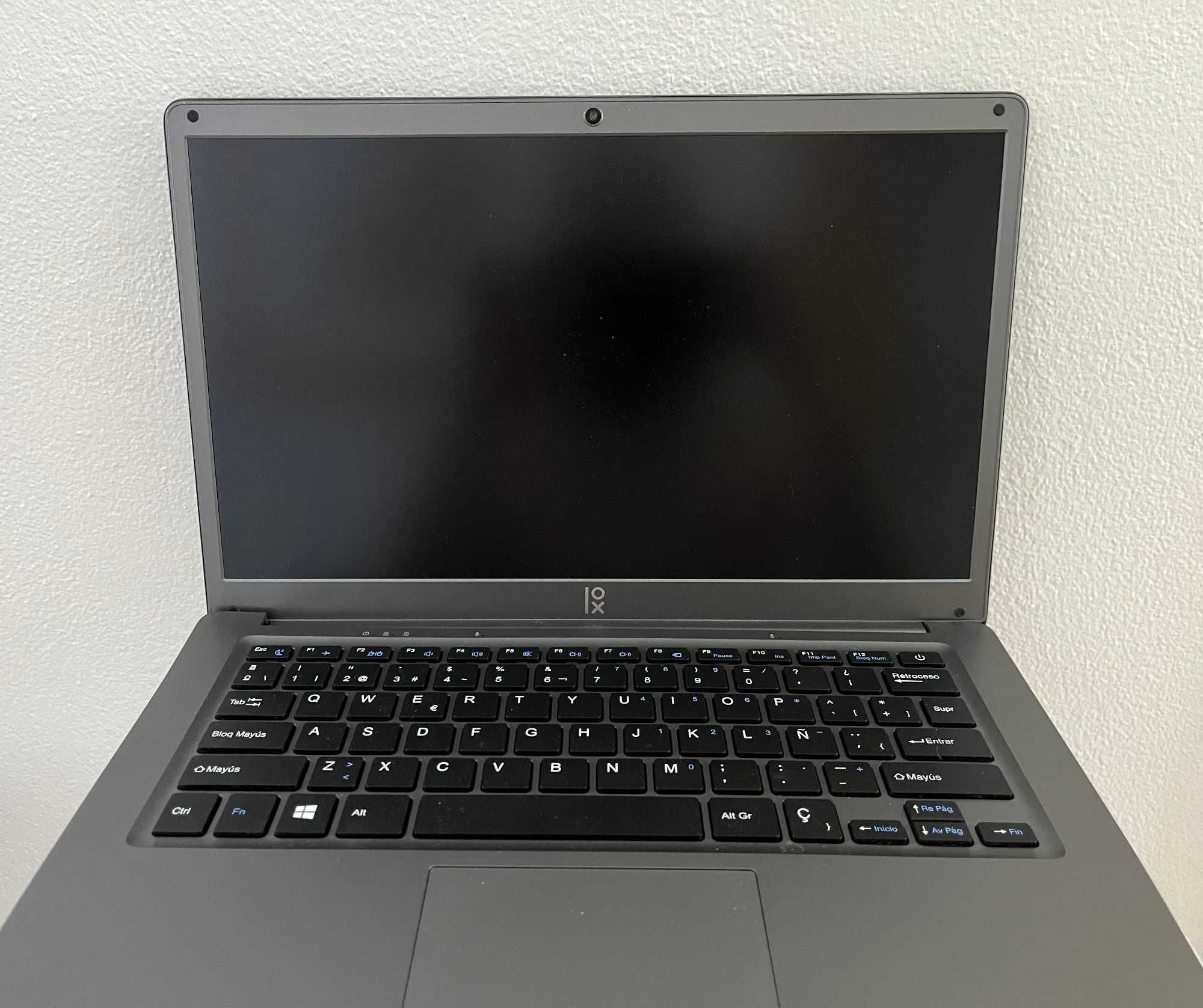 Computador portátil Primux para peças