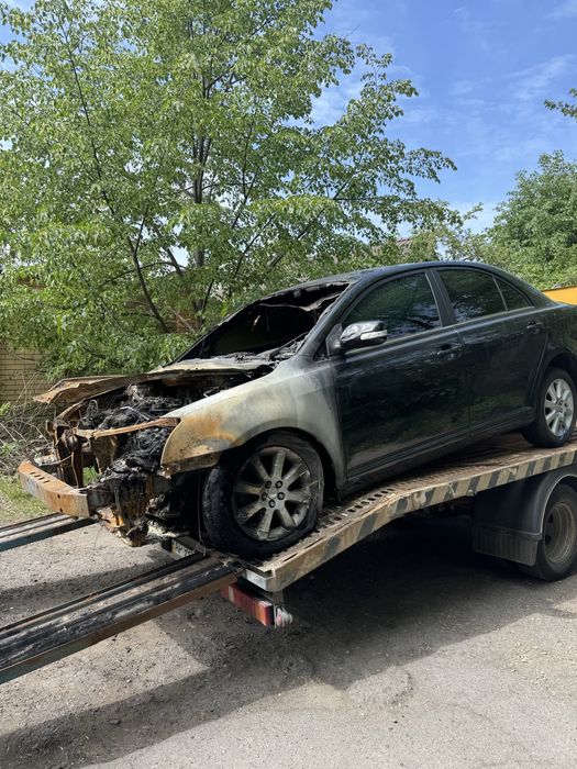 Тойота авенсис после пожара