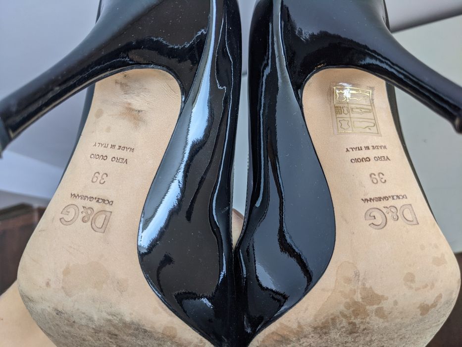 Туфлиі лаковані човники D&G (оригінал), р. 39