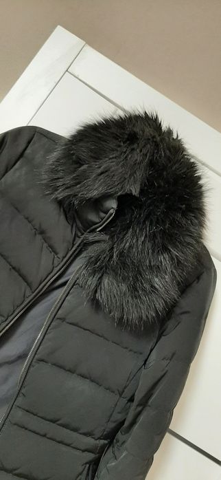 Пуховик Zara чорний