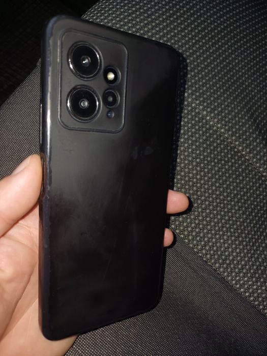 Продам телефон Xiaomi 12