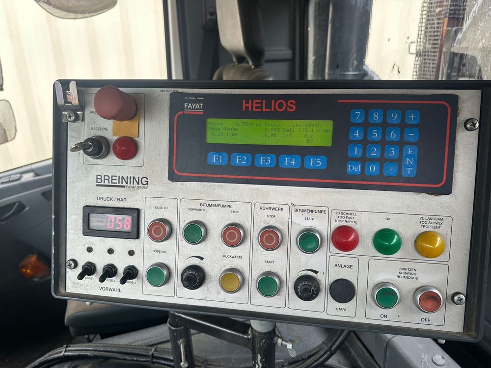 Skrapiarkia do asfaltu emulsji Bitumicznej Mercedes Axor 1829