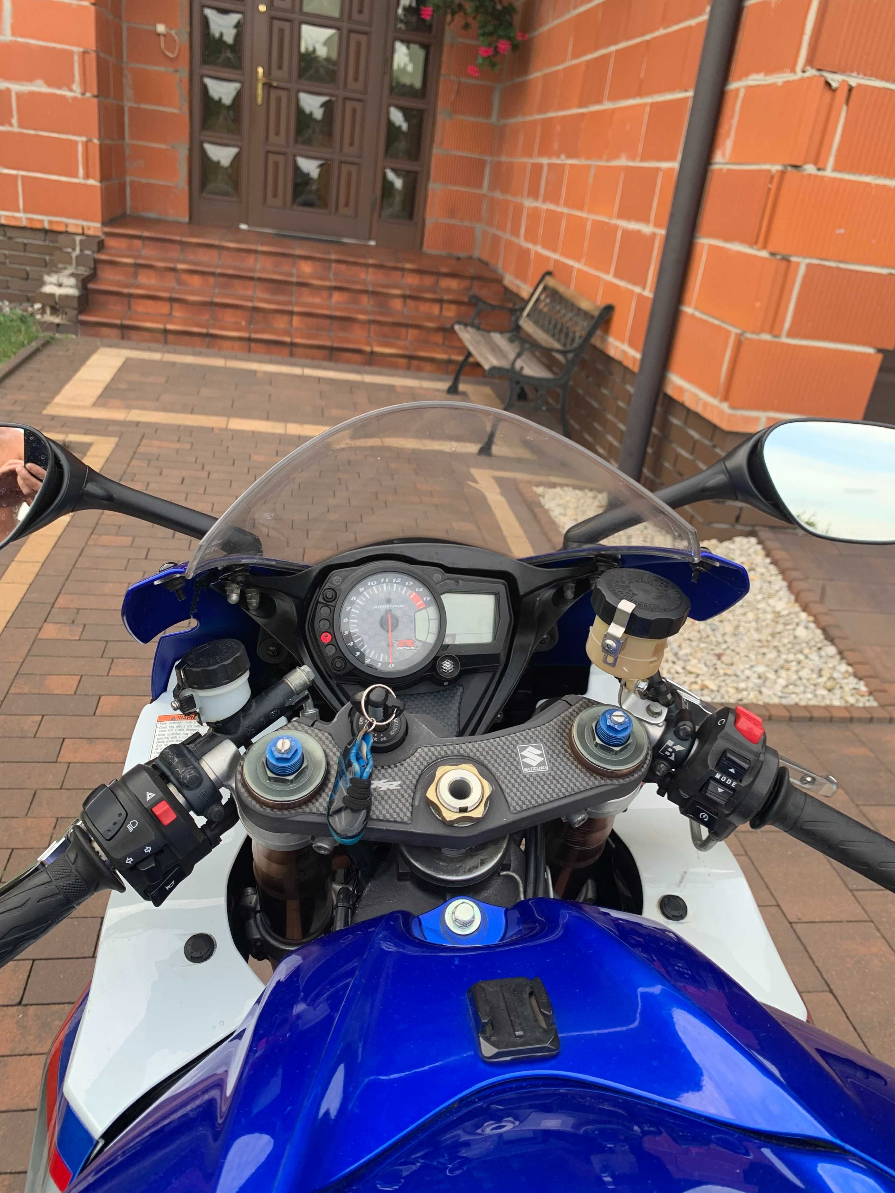 Suzuki GSXR 1000 K7, K8