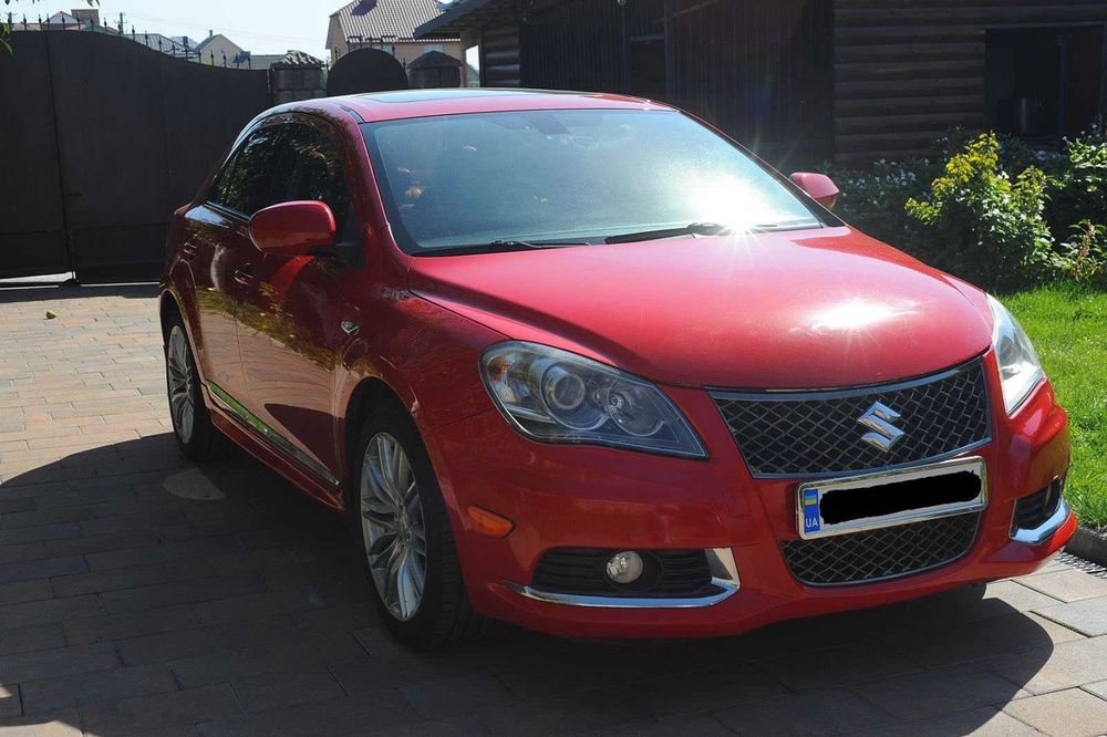 Продам авто Suzuki Kizashi