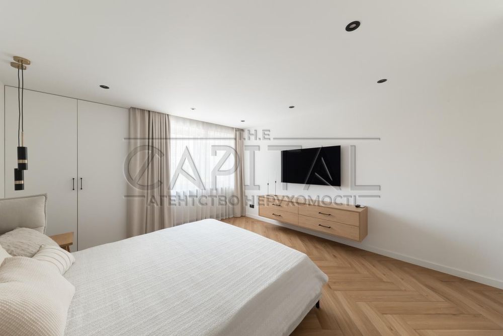 Продаж 4-кімнатної квартири 109м2 в центрі Києва вул. Антоновича