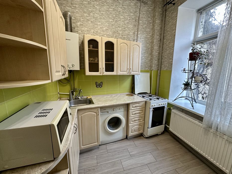 Оренда 2к 42 м2 Набережно Хрещатицька 7 Поділ Поштова метро 5 хв