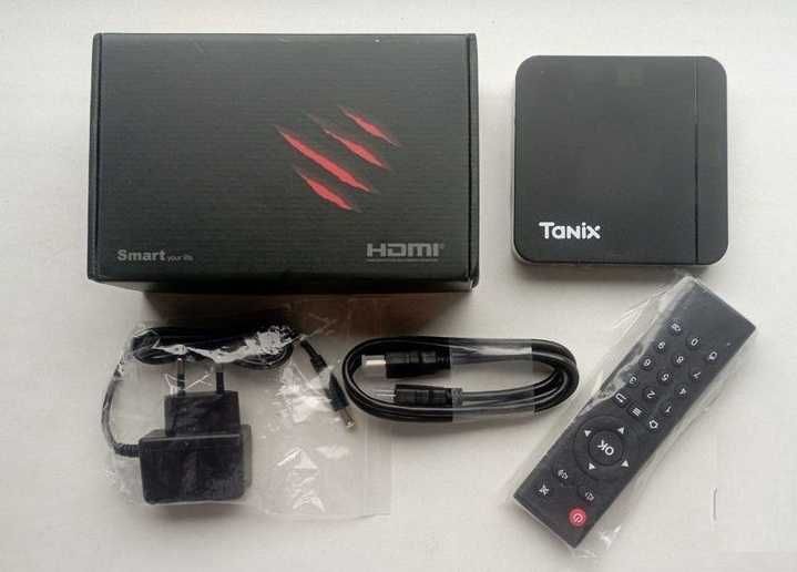 Tanix W2 4/32 Смарт приставка Android 11 smart tv андроид
