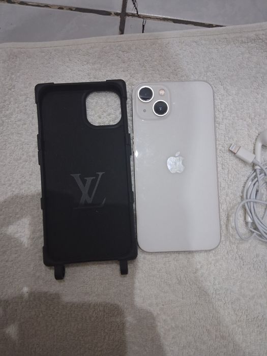 Zestaw TANIO - iPhone 13 128GB Biały, Etui Louis Vuitton, ładowarka, s