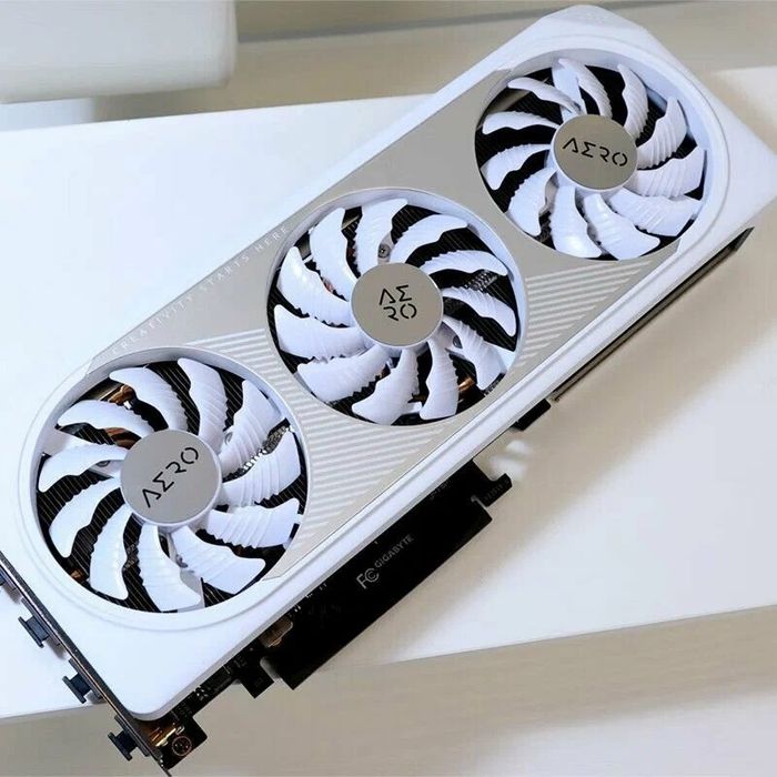 4060 ti 16gb aero