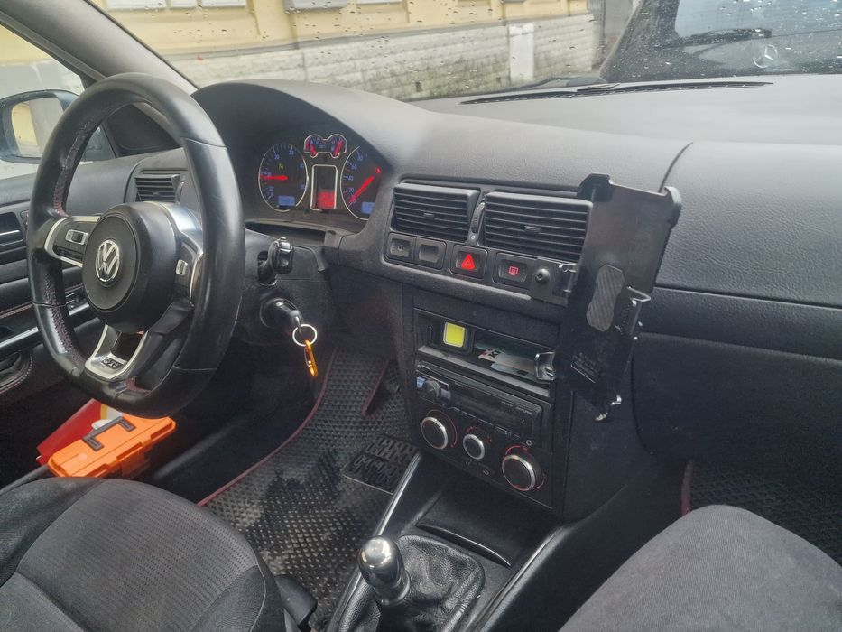 Volkswagen golf 4