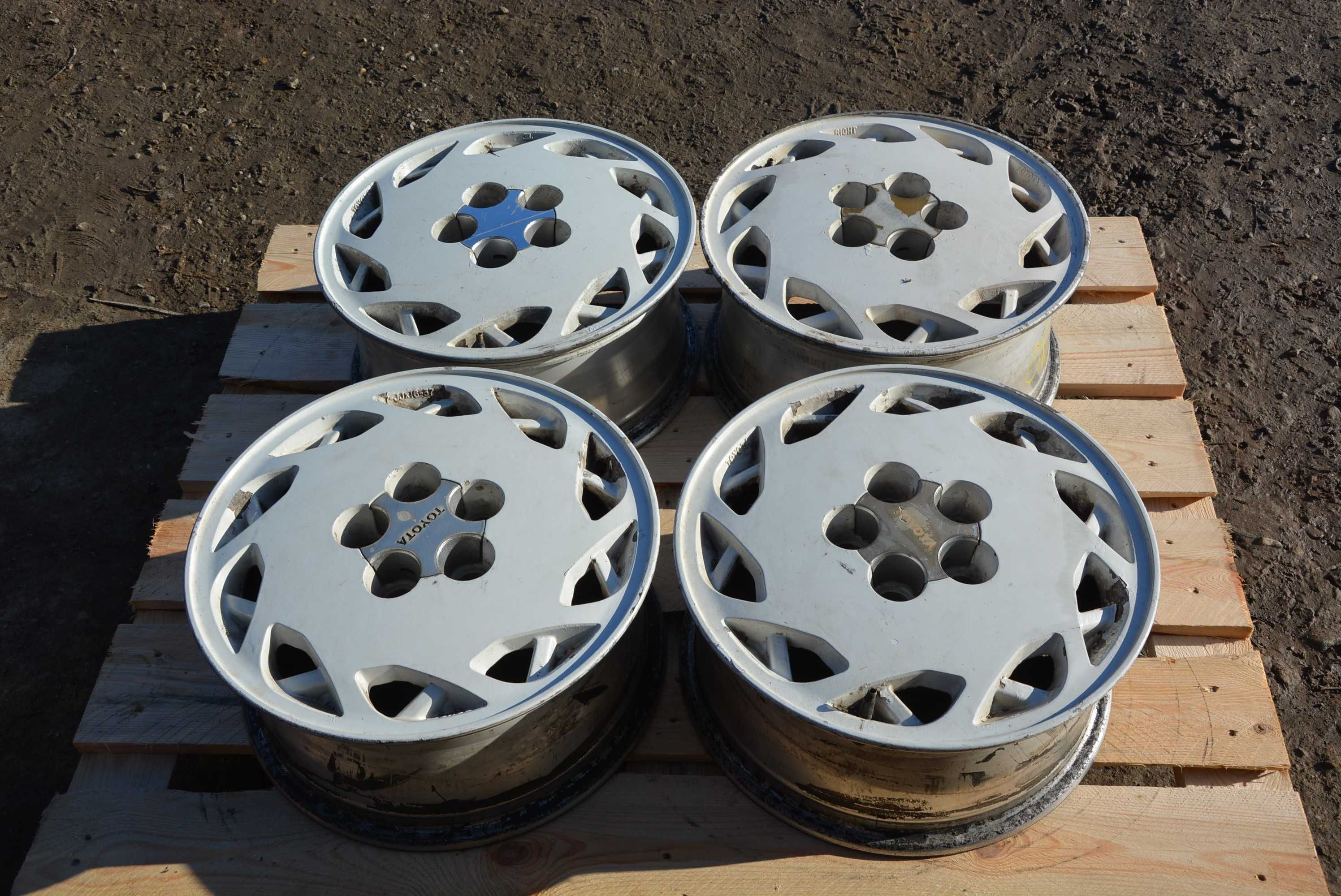 Toyota Supra MK3 Oryginalne Felgi 16x7j 5x114.3 Custom