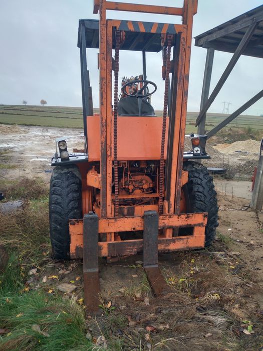 Wózek widłowy terenowy GPW