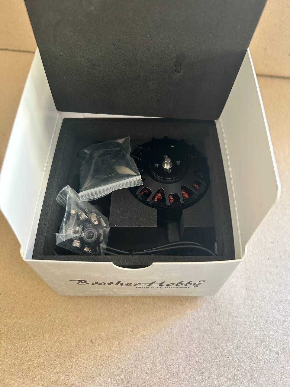 Мотори BrotherHobby Tornado T10 5215 PRO 170KV 380KV