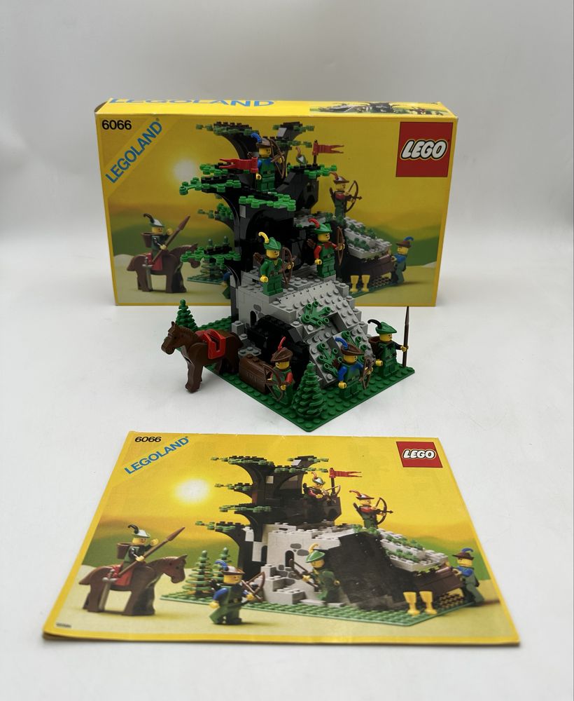 Lego 6066 Castle Camouflaged Outpost BOX