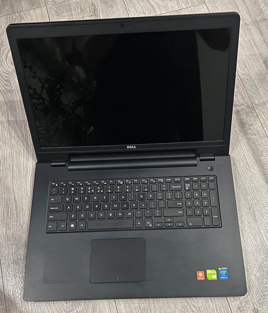 Laptop DELL inspiron 5748