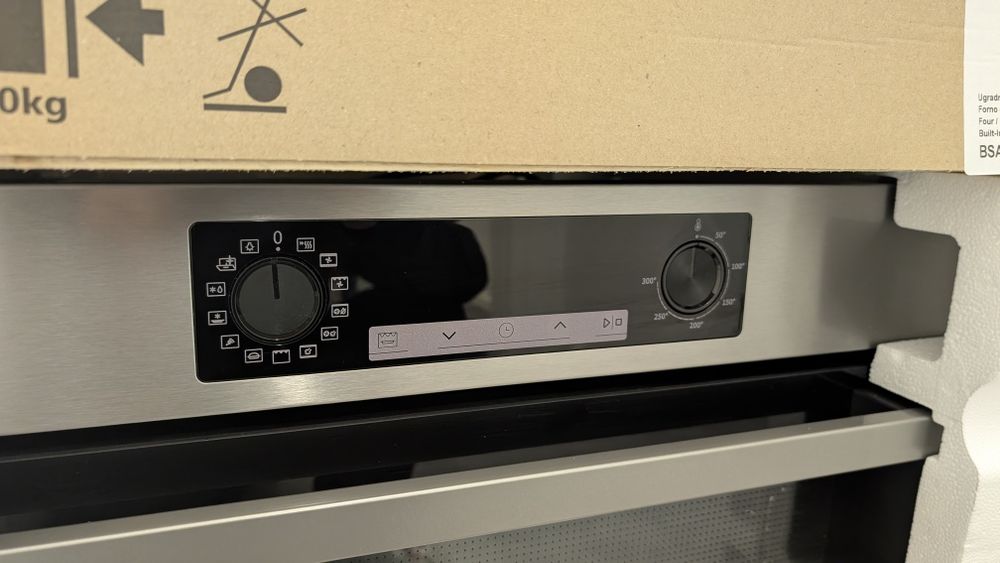 Forno Hisense *Novo*