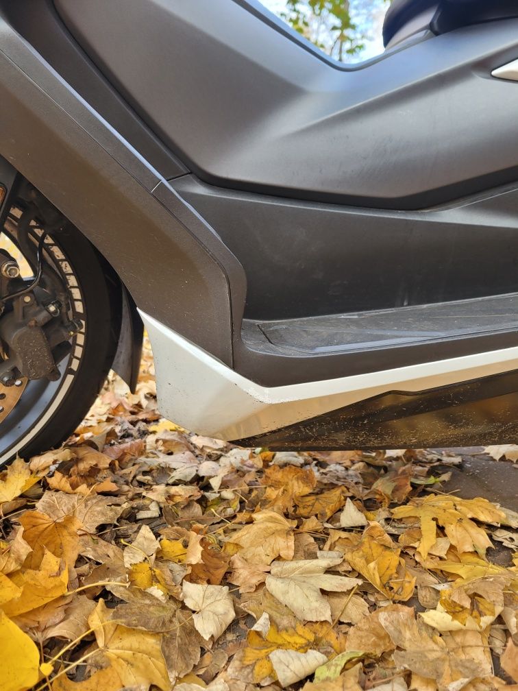 Honda Forza Skuter