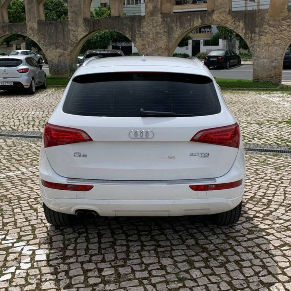 AUDI 2.0 Modelo Q5, SQ5