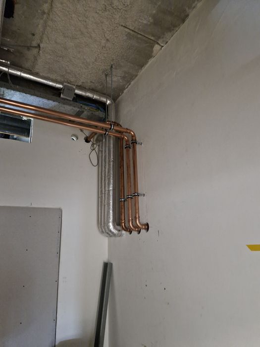 Hydraulik ! Awarie, instalacje nowe, przeróbki