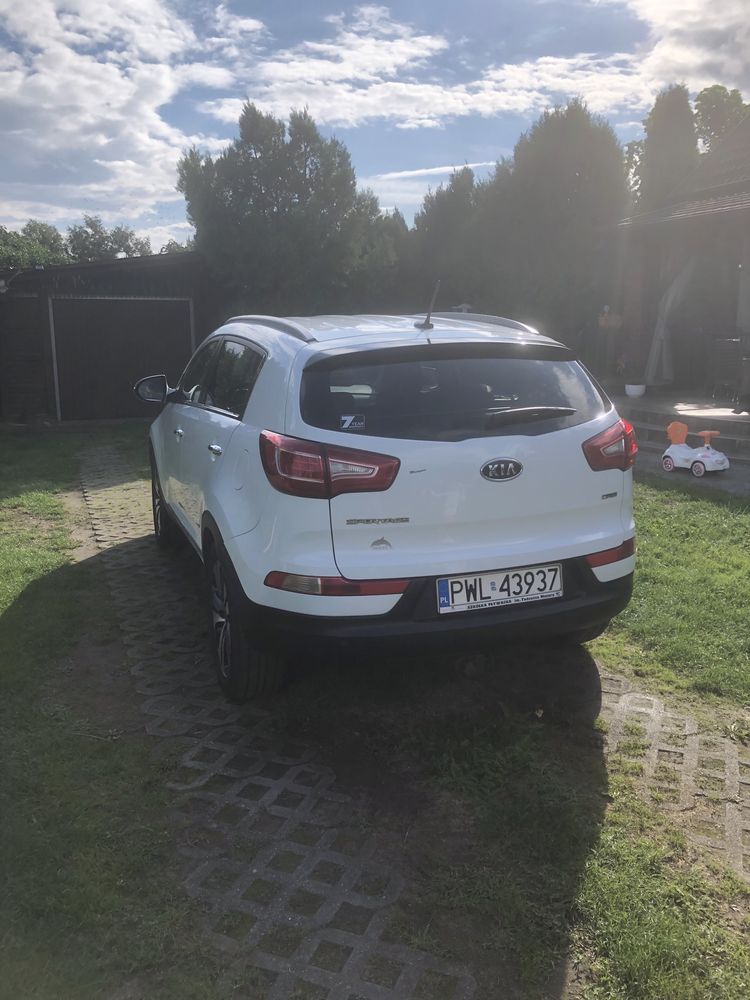 Sprzedam KIA SPORTAGE III 1.7 CRDI 2011