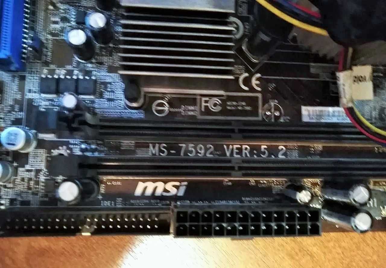 Настільні комп'ютери - плата 775 сокет. Ddr3