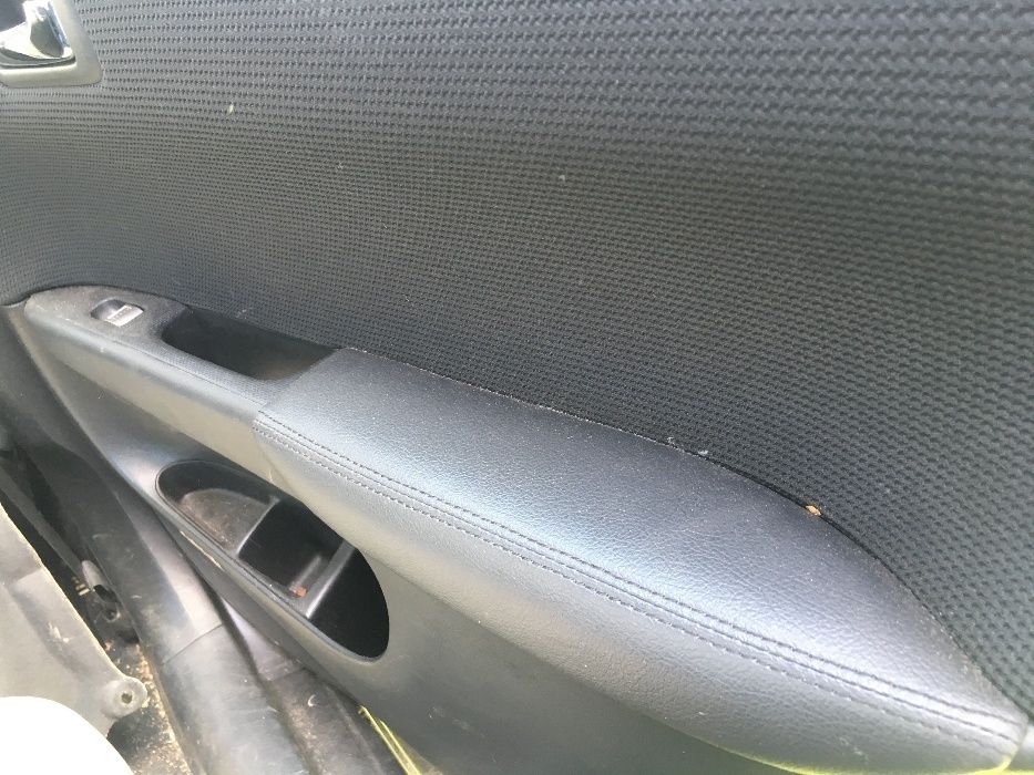 HONDA CIVIC VII kompletne wnętrze półskóra