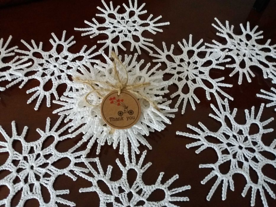 Śnieżynki na szydełku gwiazdki handmade prezent