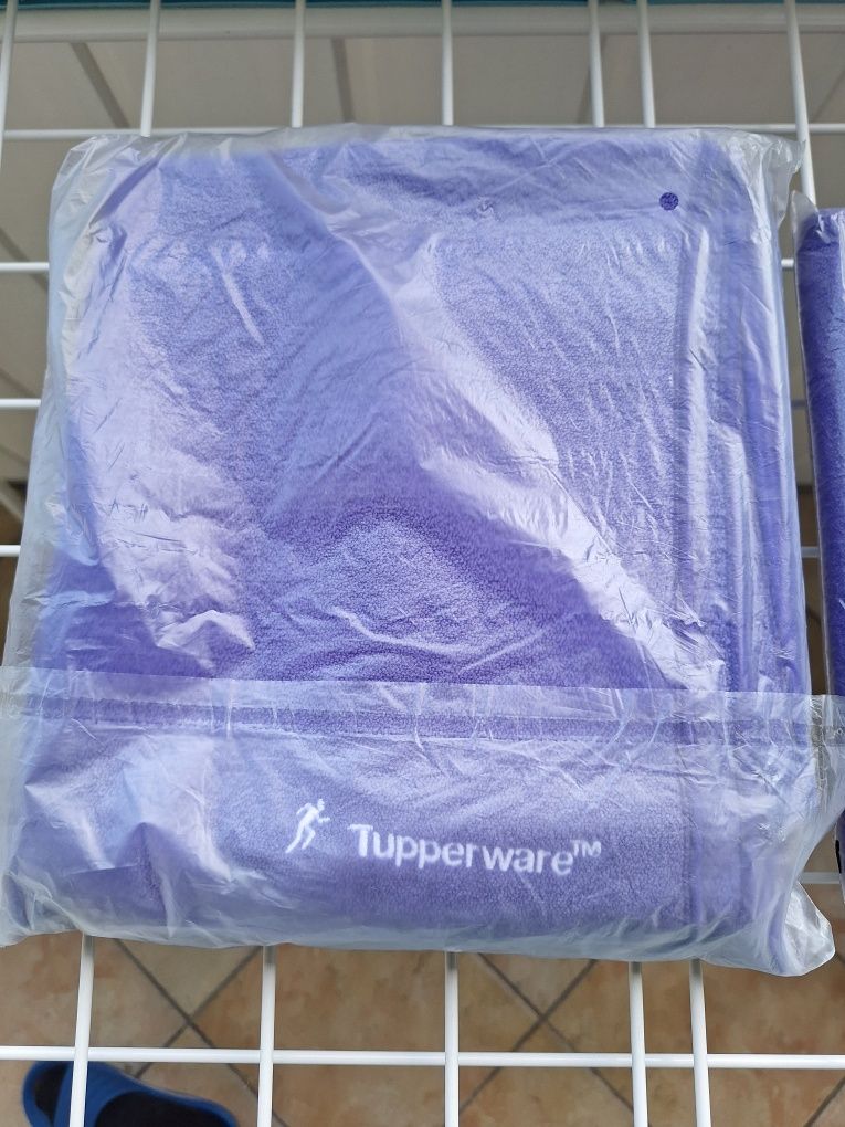 Tupperware Zestaw Ręczników Duży i Średni  Nowe