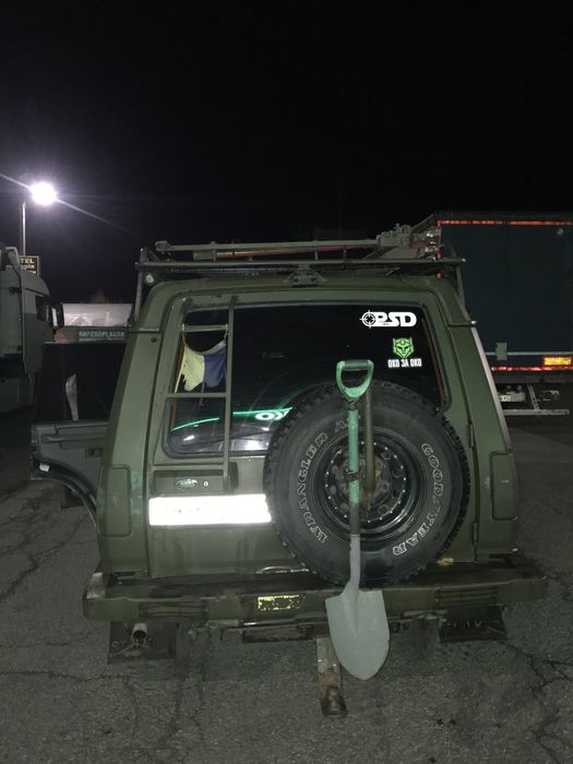 Ленд Ровер Діскавері