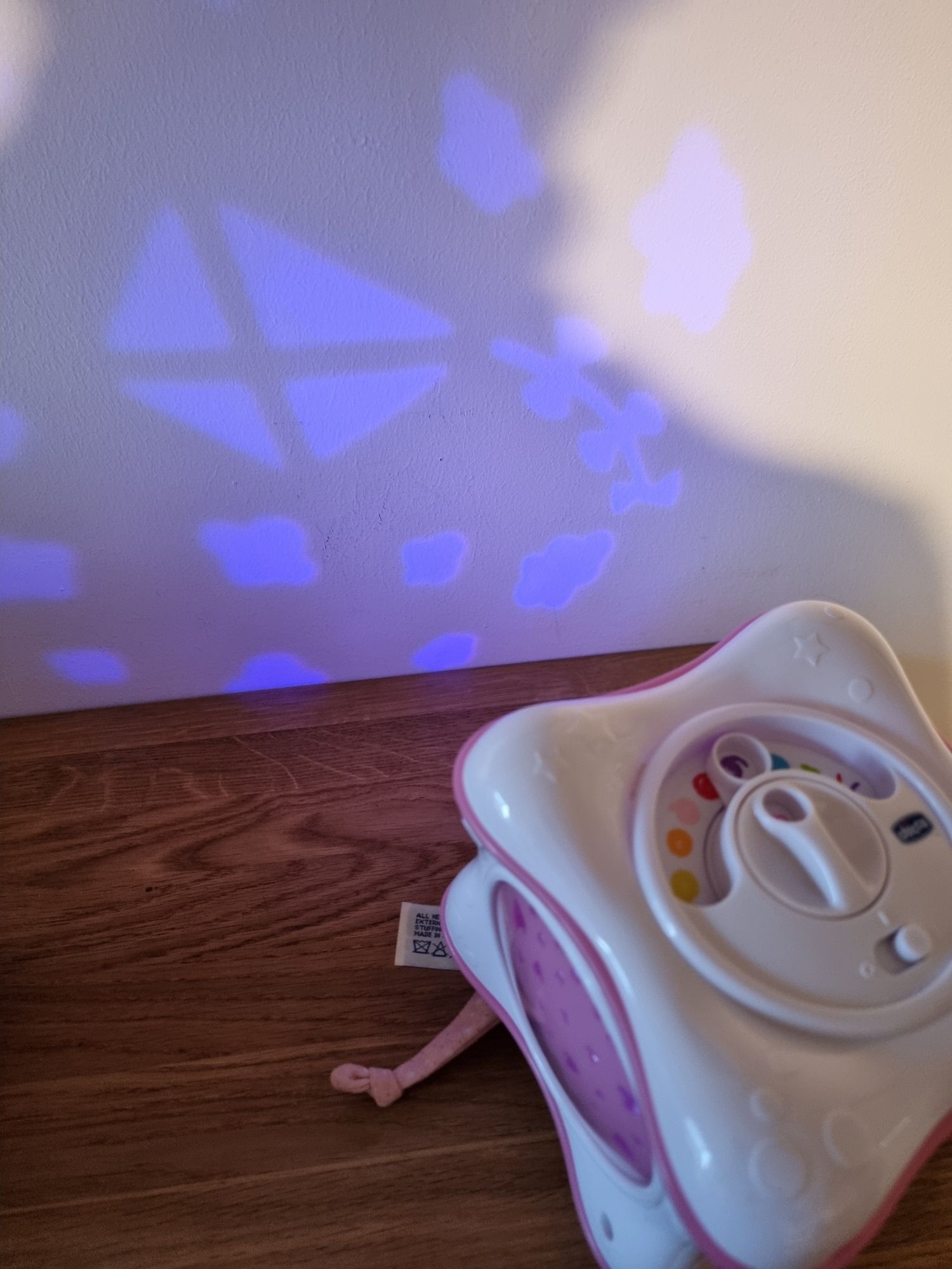 Pozytywka lampka nocna Chicco