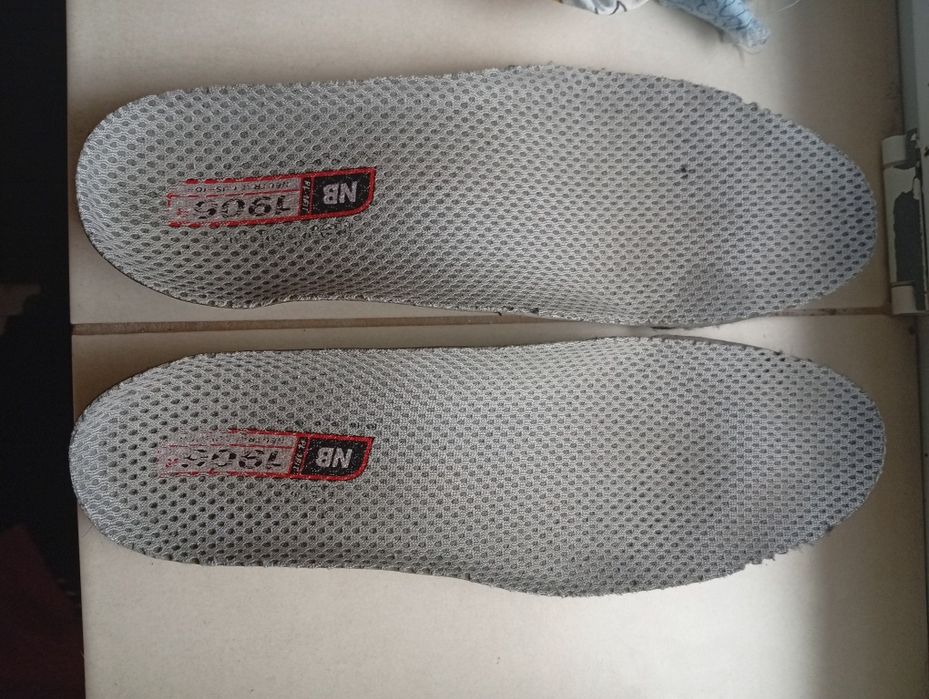 Кроссівки New Balance 1906R