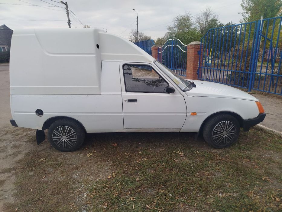 Продам ЗАЗ Таврия пикап легковой от хозяина