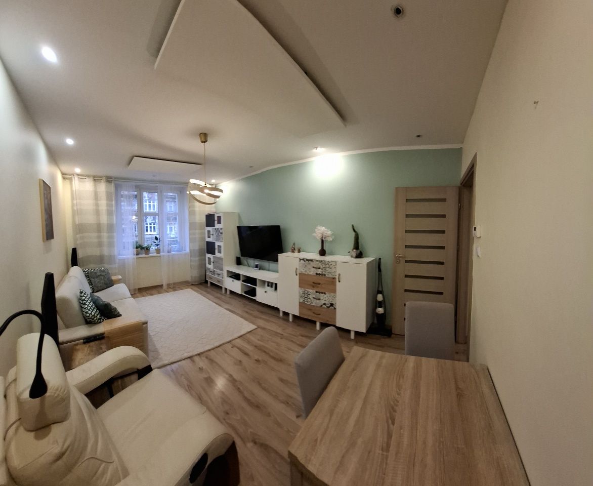 2 pokoje centrum 53m rozkładowe dwustronne jasne