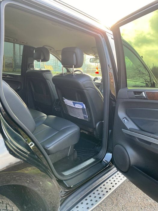 Mersedes-Benz GL-Class 2011