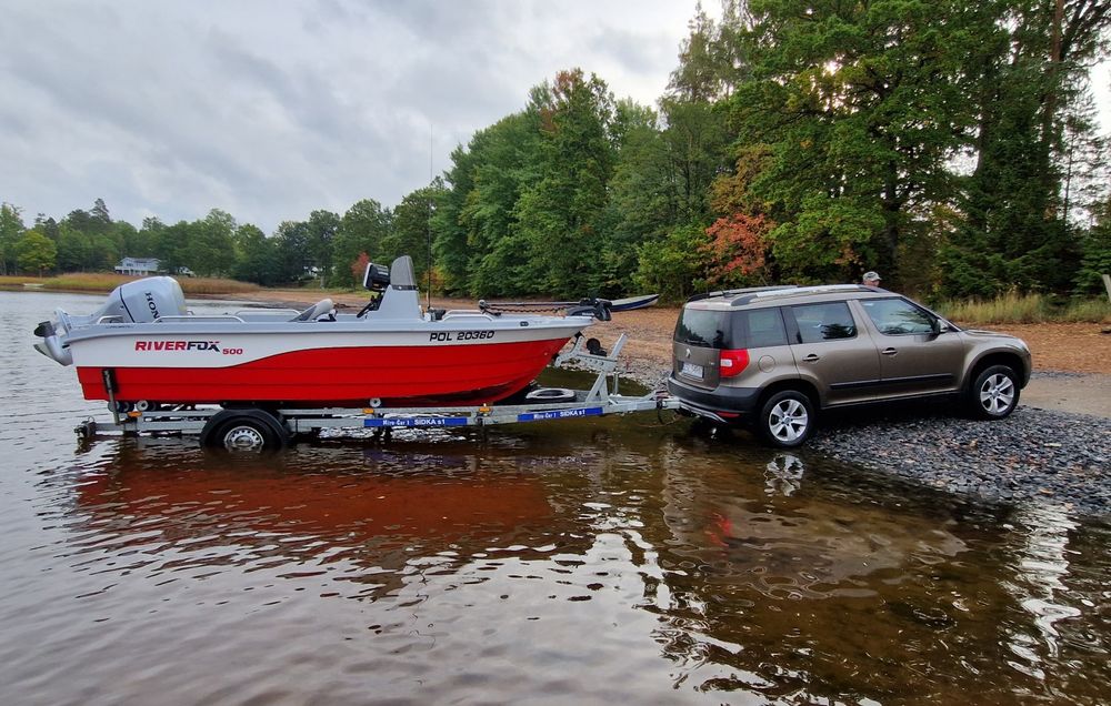 Łódź wędkarska 5m RIVERFOX 500