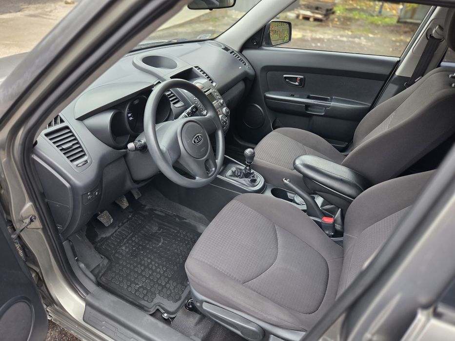 Kia Soul 2010r. Salon Polska w jednej rodzinie