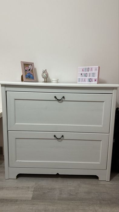 Comoda 2 gavetas ikea