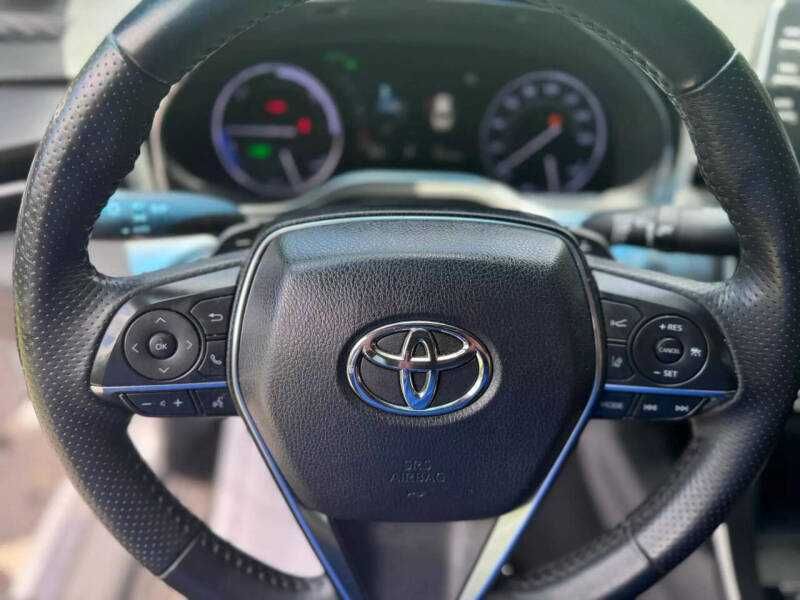 2019 Toyota Avalon Hybrid