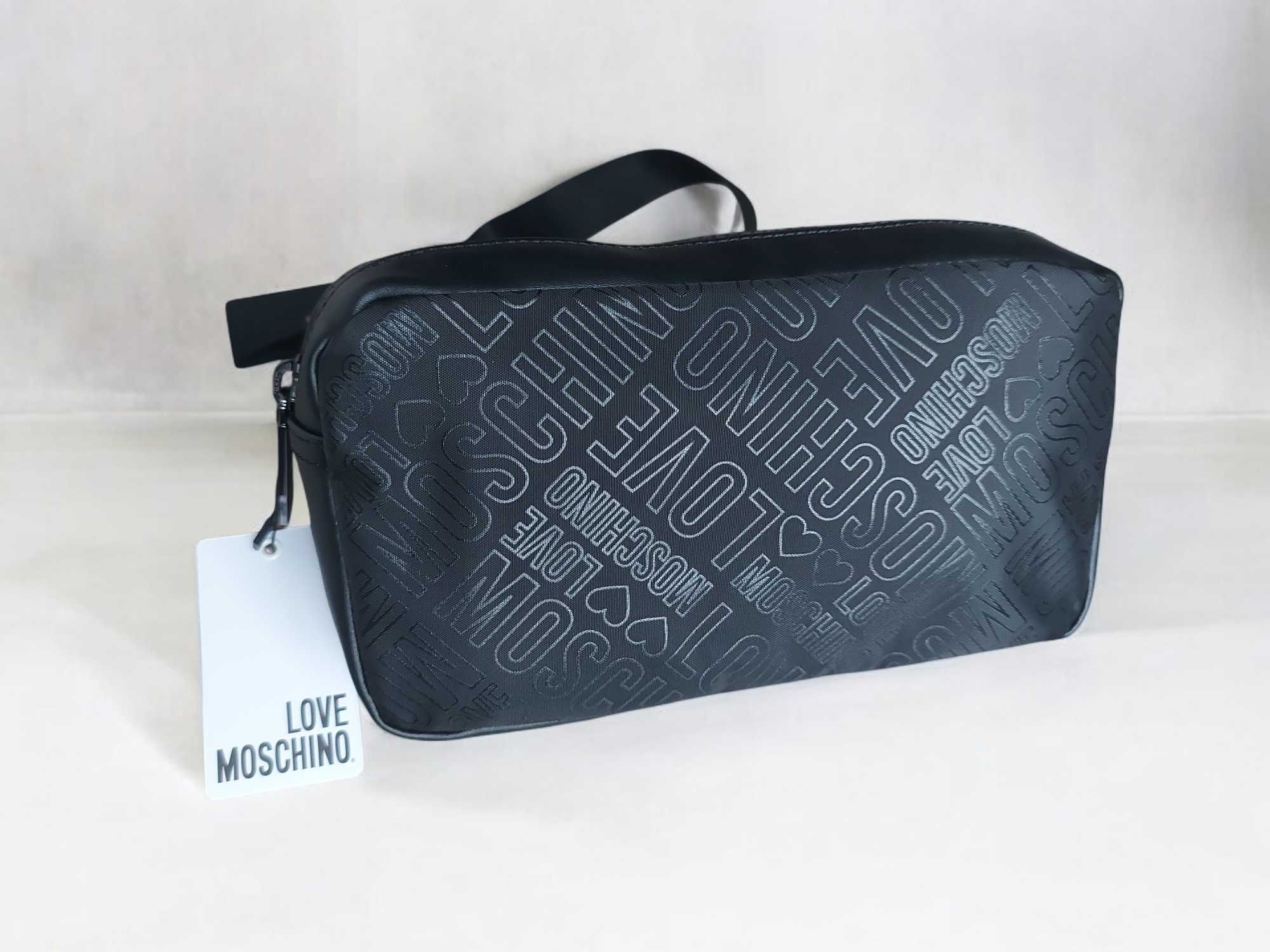 Акция !Сумка нагрудная,на  плечо  Love Moschino  Италия Оригинал