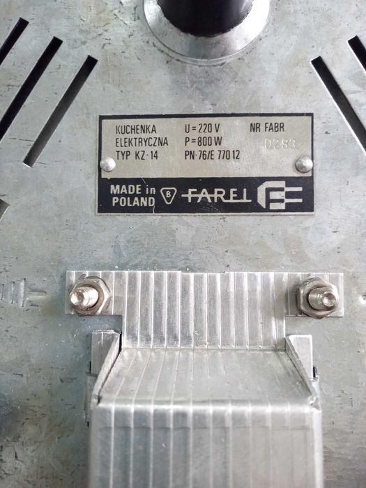 Kuchenka elektryczna Polam Farel 1983r nieużywana PRL