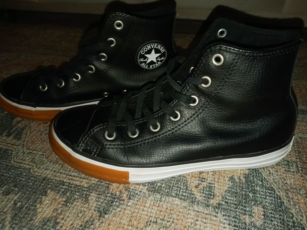 Converse skórzane