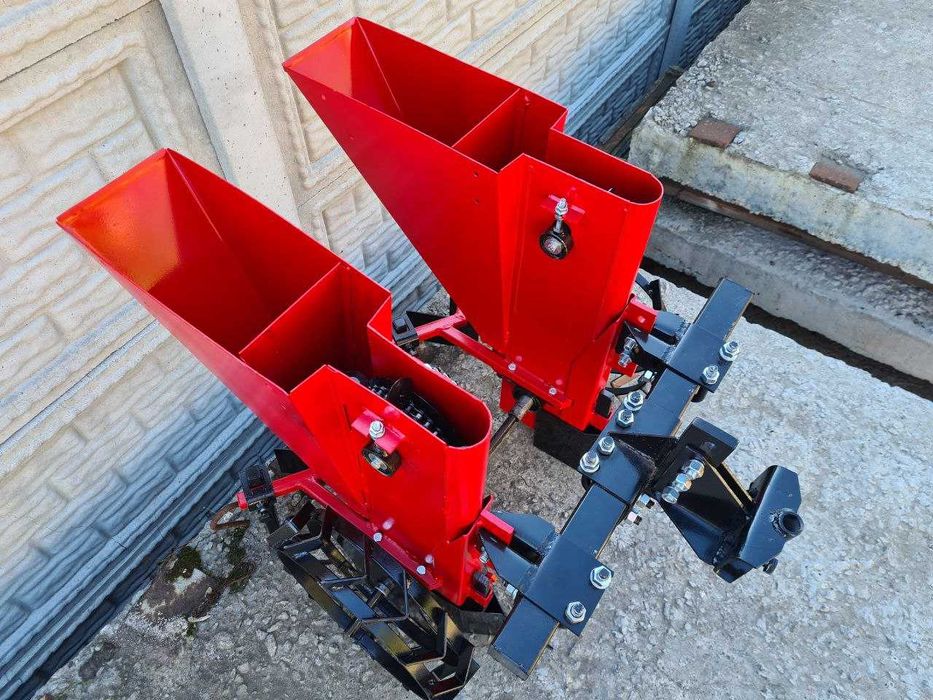 Часникосаджалка мотоблочна навісна ланцюгова рядна саджалка часнику